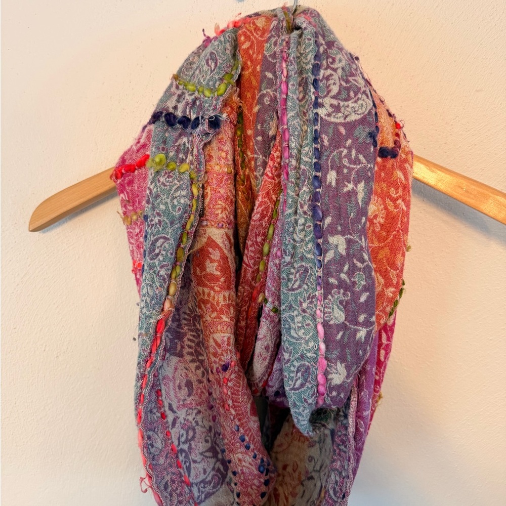 Anthropologie Raj - OS - Colorful Bohemian Infinity Scarf - Picture 7 of 8